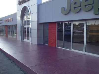 commercial concrete sidewalk