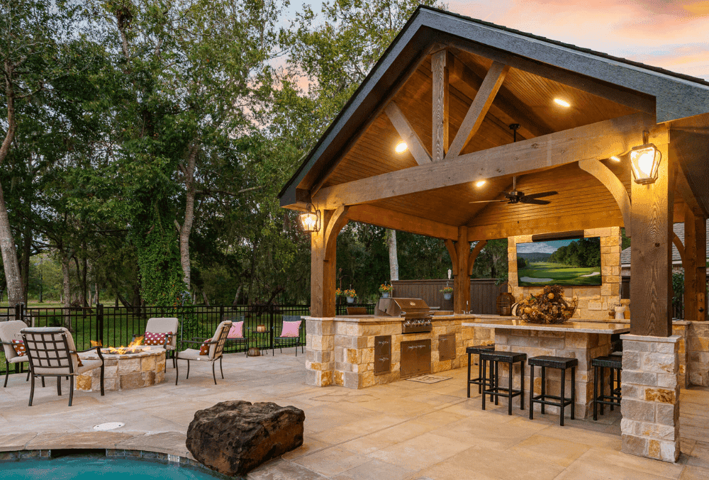 outdoor concrete patio